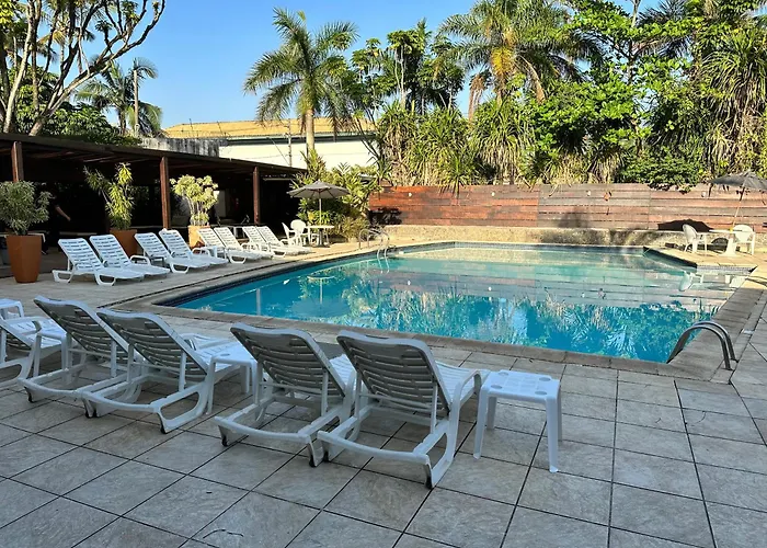 Apart Hotel Delphin Guarujá